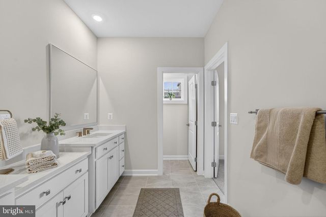 21791 EXPRESS TER, Ashburn, VA 20147