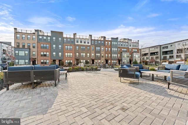 21791 EXPRESS TER, Ashburn, VA 20147