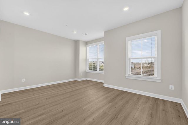 21791 EXPRESS TER, Ashburn, VA 20147