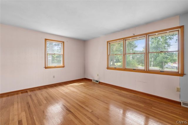 4824 Harris Road, Onondaga, NY 13215