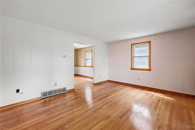 4824 Harris Road, Onondaga, NY 13215