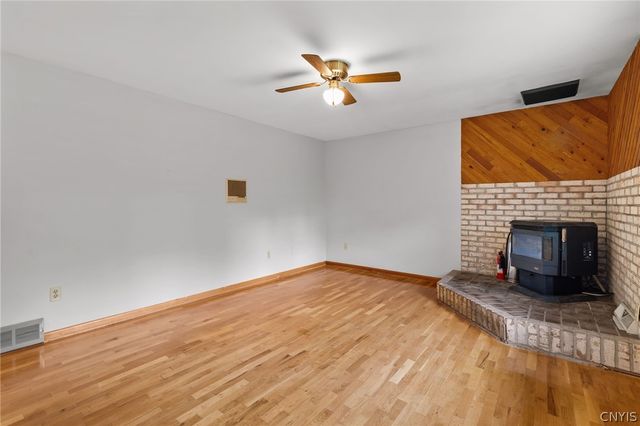 4824 Harris Road, Onondaga, NY 13215