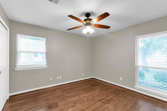 5330 Pagewood Lane, Houston, TX 77056