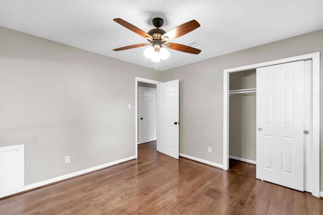 5330 Pagewood Lane, Houston, TX 77056
