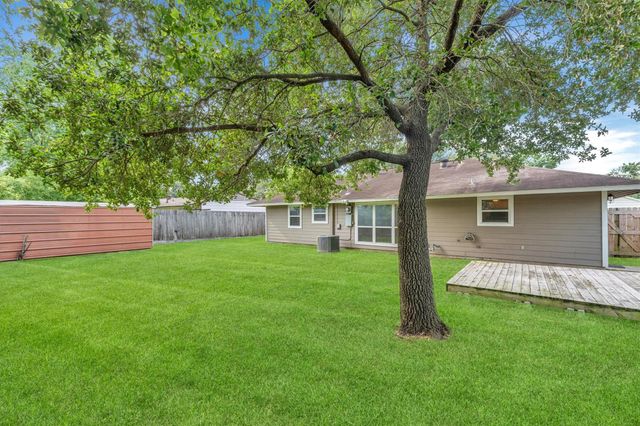 5330 Pagewood Lane, Houston, TX 77056