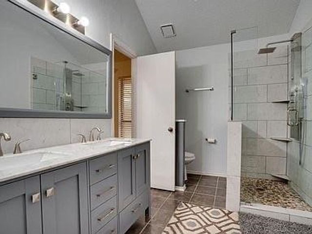 813 Leslie Lane, Coppell, TX 75019