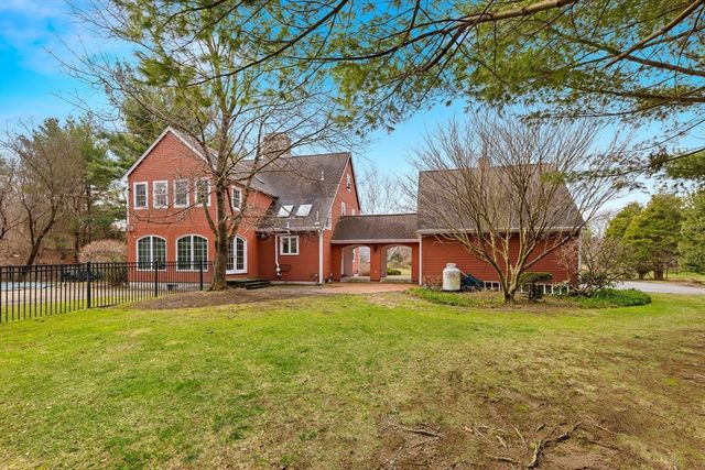 63 Farm Hill Rd., North Attleboro, MA 02760