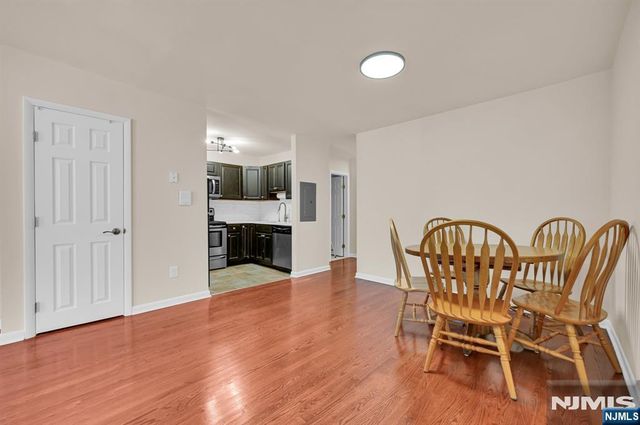 15 Forest 8, Montclair, NJ 07042
