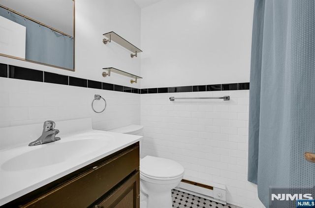 15 Forest 8, Montclair, NJ 07042