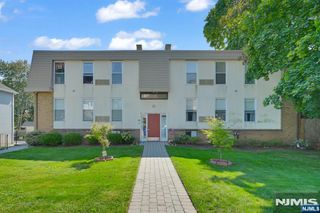 15 Forest 8, Montclair, NJ 07042