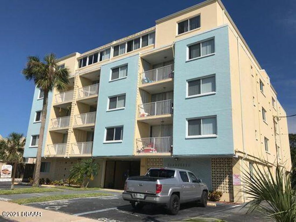 732 N Halifax Ave Apt 405, Daytona Beach, FL 32118