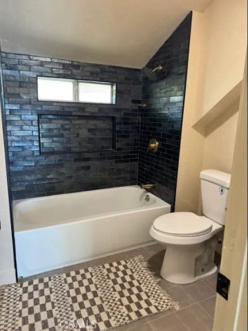 520 E 8th, Corona, CA 92879