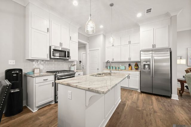 15537 Fields Creek Ave, Baton Rouge, LA 70816