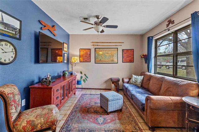 1316 D Street, Arapaho, OK 73620