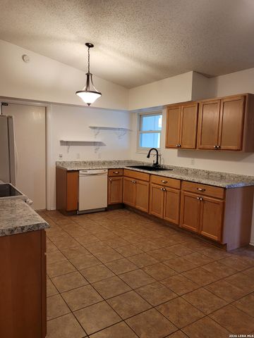 5405 sir robert, San Antonio, TX 78219