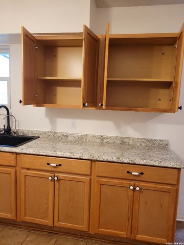 5405 sir robert, San Antonio, TX 78219