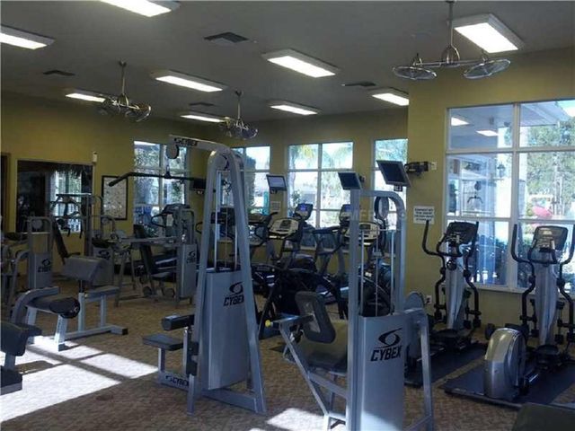 20044 DATE PALM WAY, Tampa, FL 33647