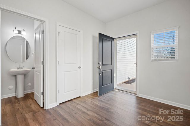 113 Dyssa Loop, Statesville, NC 28625