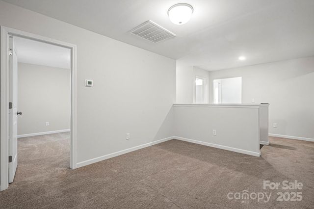 113 Dyssa Loop, Statesville, NC 28625