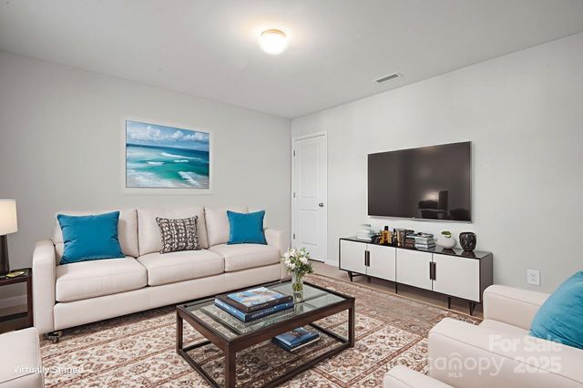 113 Dyssa Loop, Statesville, NC 28625