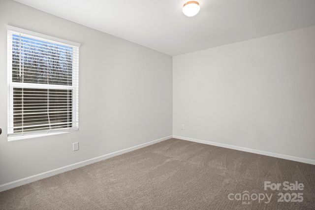 113 Dyssa Loop, Statesville, NC 28625