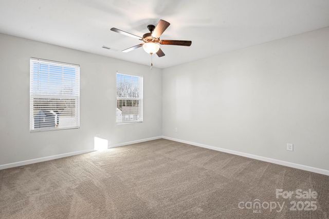 113 Dyssa Loop, Statesville, NC 28625