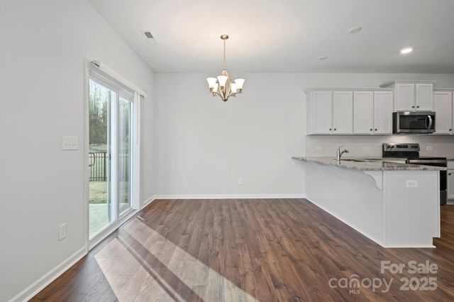 113 Dyssa Loop, Statesville, NC 28625