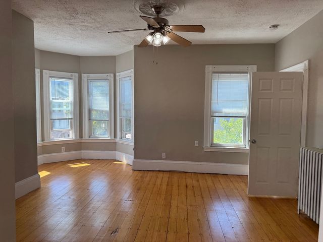 172 Putnam Street 3, Boston, MA 02128