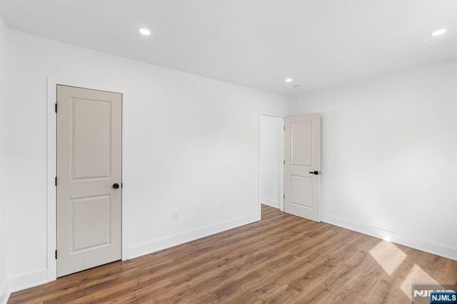 11 Dunkerly Street, Totowa, NJ 07512