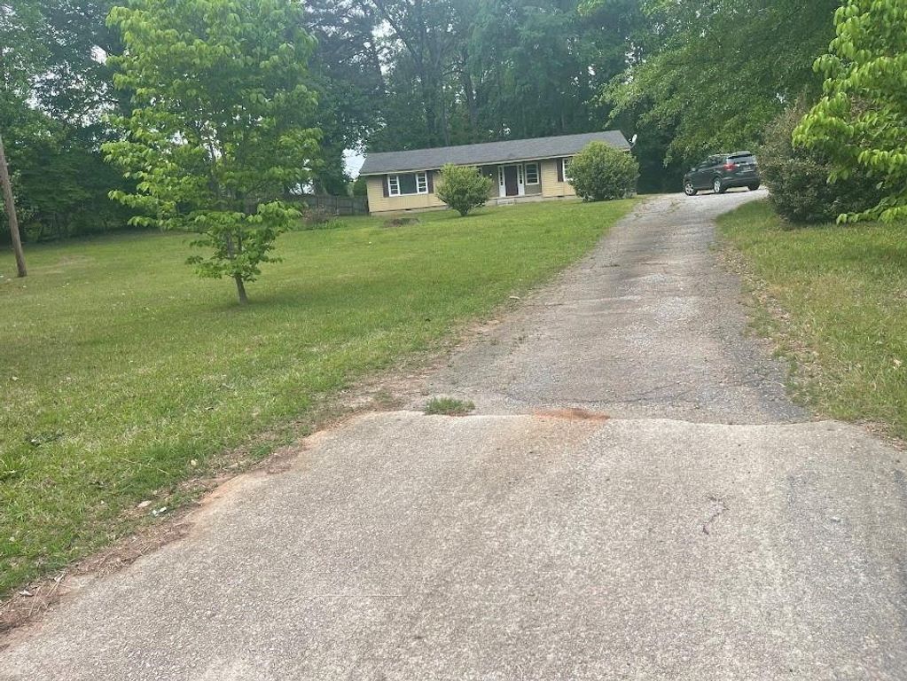 4734 Lawrenceville Highway, Tucker, GA 30084
