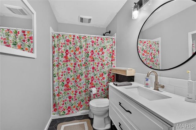 310 Heyden Drive, Eureka, MO 63025