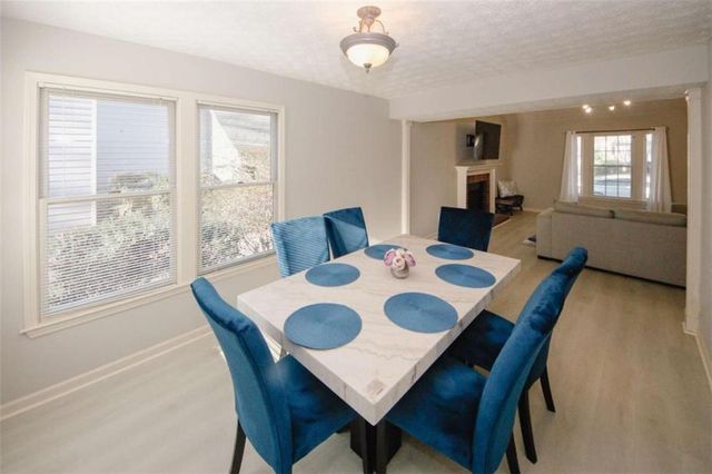 4025 Ivy Run Circle, Duluth, GA 30096