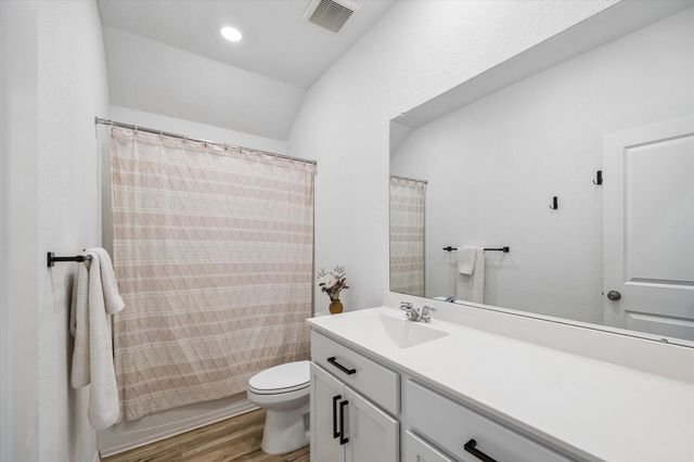 7511 Greenbriar Canyon Lane, Katy, TX 77493