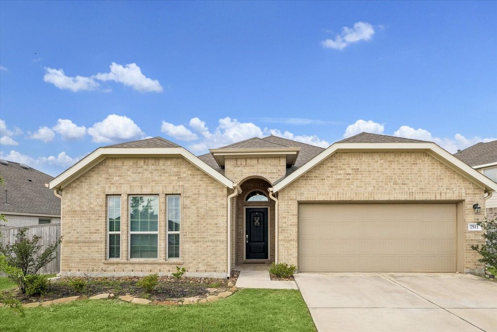 7511 Greenbriar Canyon Lane, Katy, TX 77493