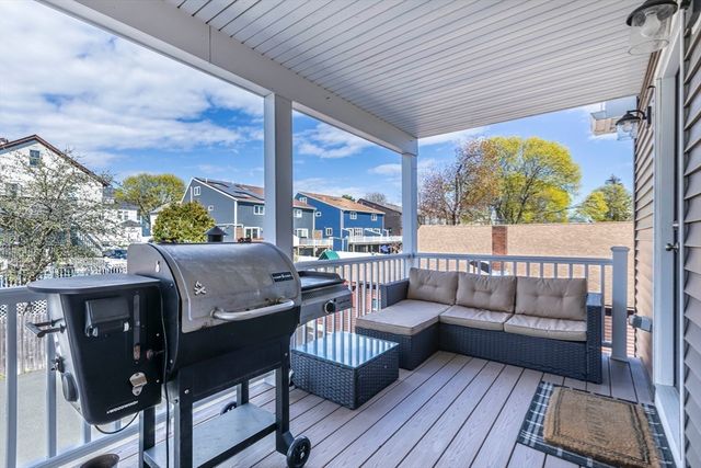 26 Shirley St B, Winthrop, MA 02152