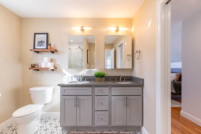 26 Shirley St B, Winthrop, MA 02152