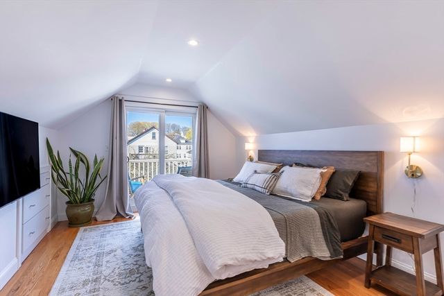 26 Shirley St B, Winthrop, MA 02152