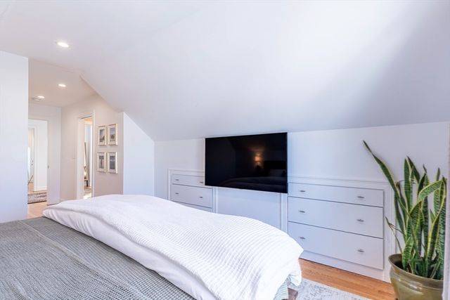 26 Shirley St B, Winthrop, MA 02152