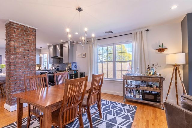 26 Shirley St B, Winthrop, MA 02152