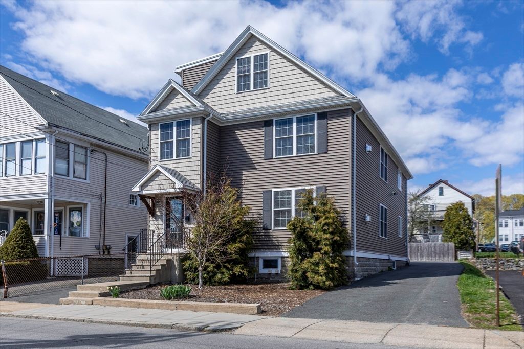 26 Shirley St B, Winthrop, MA 02152