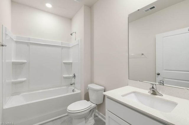 1584 Aberdeen Drive, Mebane, NC 27302