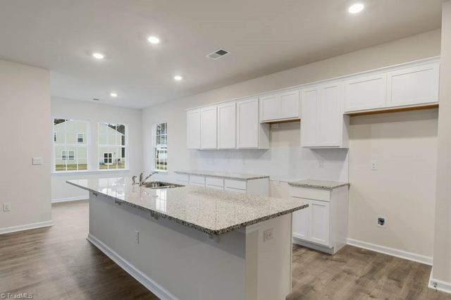 1584 Aberdeen Drive, Mebane, NC 27302
