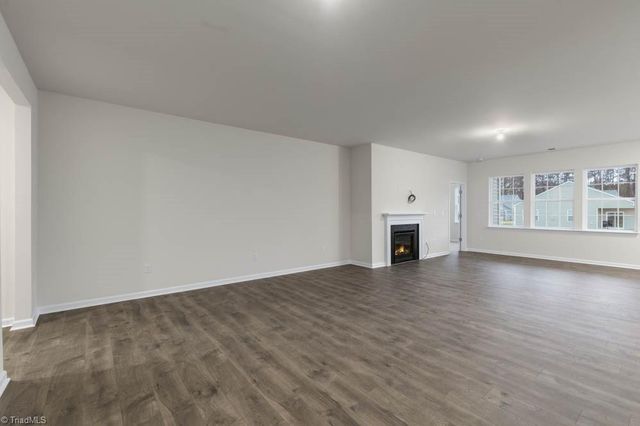 1584 Aberdeen Drive, Mebane, NC 27302