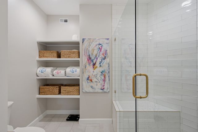 3818 West End Ave Apt 209, Nashville, TN 37205