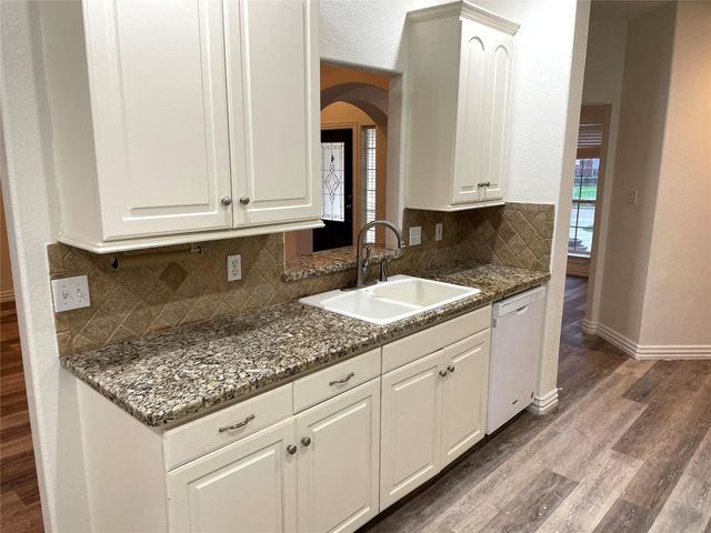 13906 Fountainview Drive, Montgomery, TX 77356