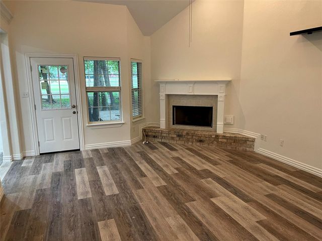 13906 Fountainview Drive, Montgomery, TX 77356