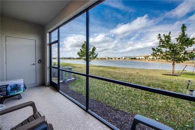 14274 Pine Lodge LN, Fort Myers, FL 33913