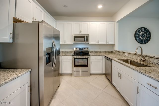 14274 Pine Lodge LN, Fort Myers, FL 33913