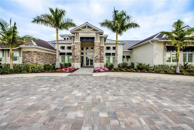 14274 Pine Lodge LN, Fort Myers, FL 33913