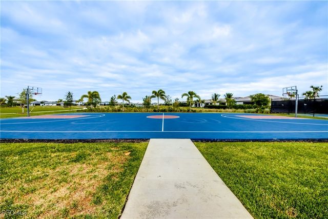 14274 Pine Lodge LN, Fort Myers, FL 33913